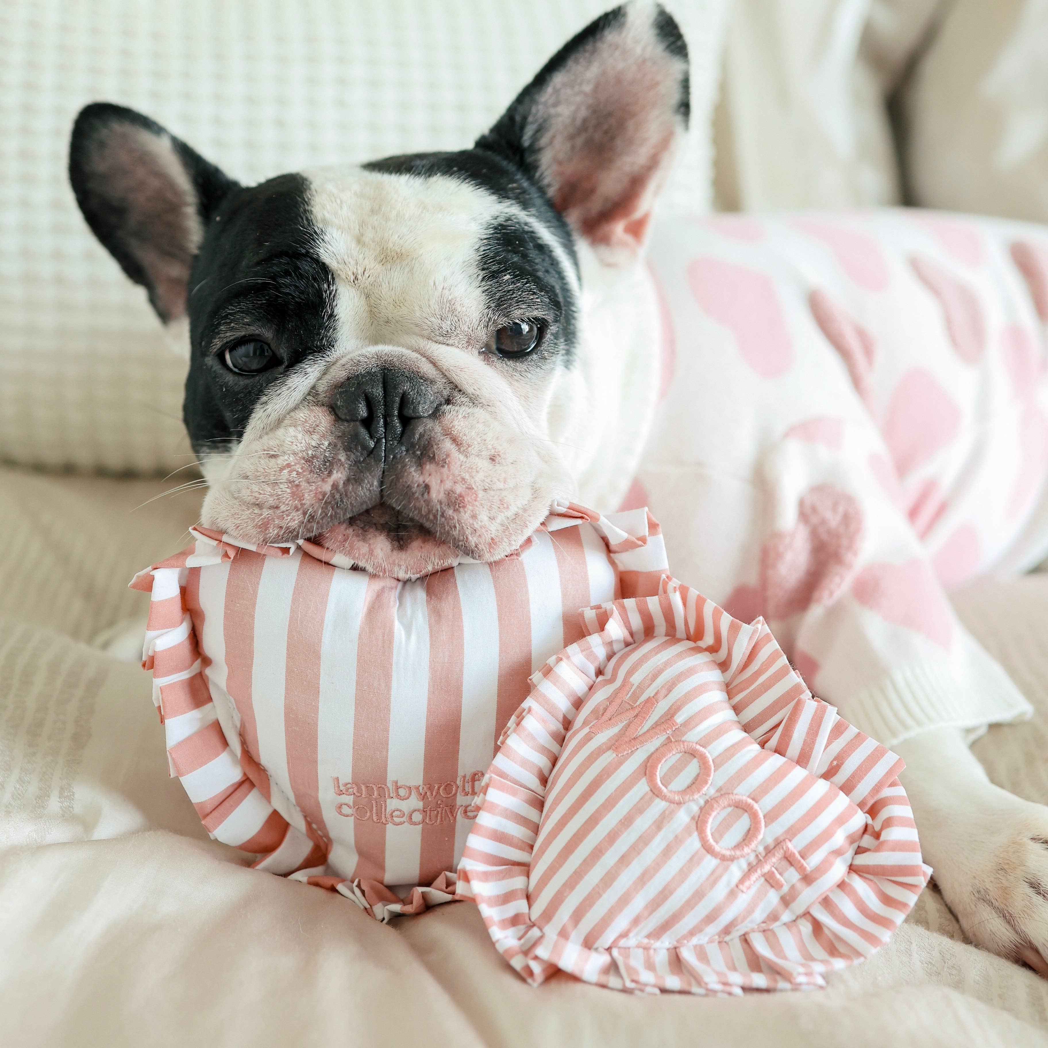 Lambwolf Herz Quietscher groß - BITANGELHOMES