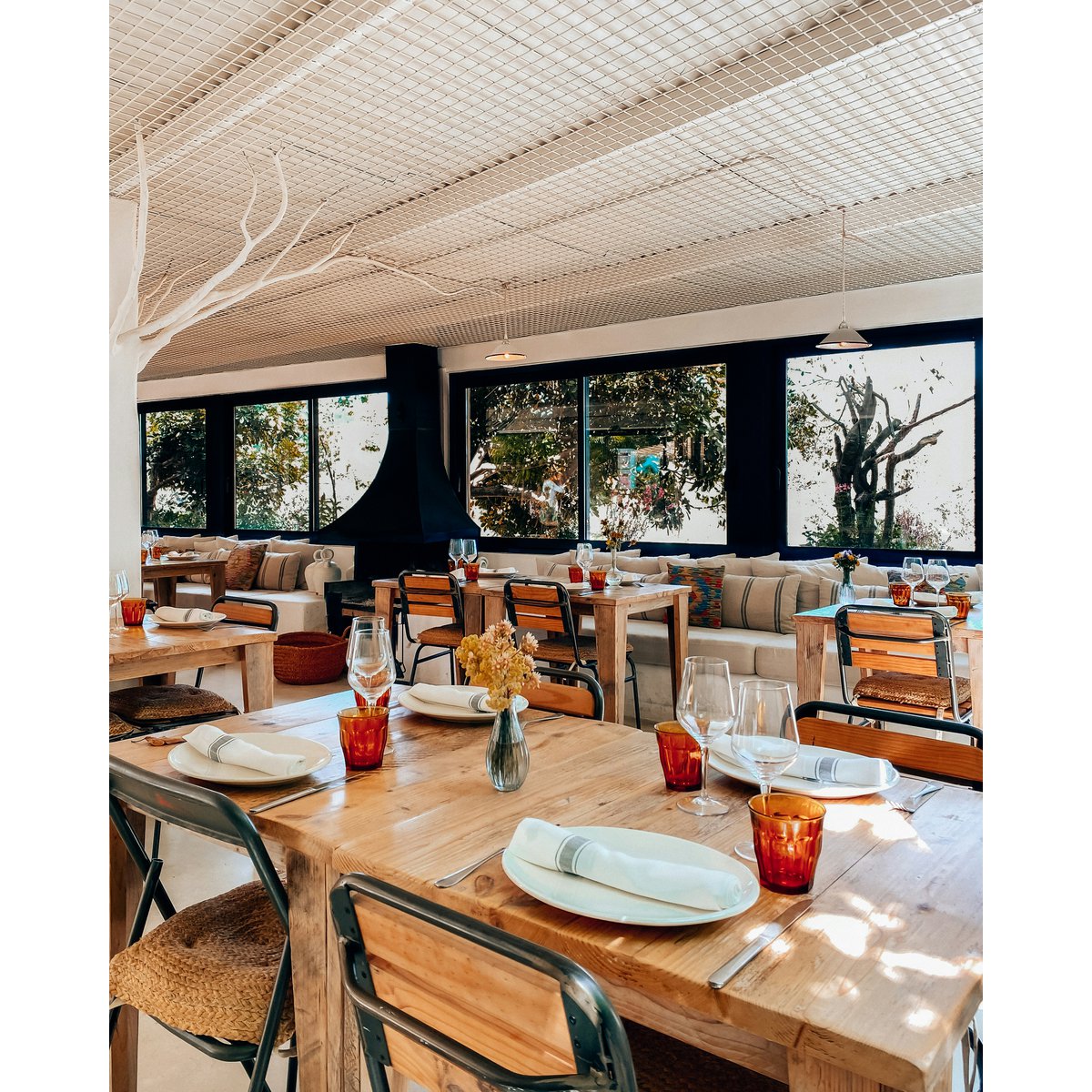 Zu Gast auf Ibiza. Sehnsuchtsorte, Originalrezepte und Geheimtipps - BITANGELHOMES