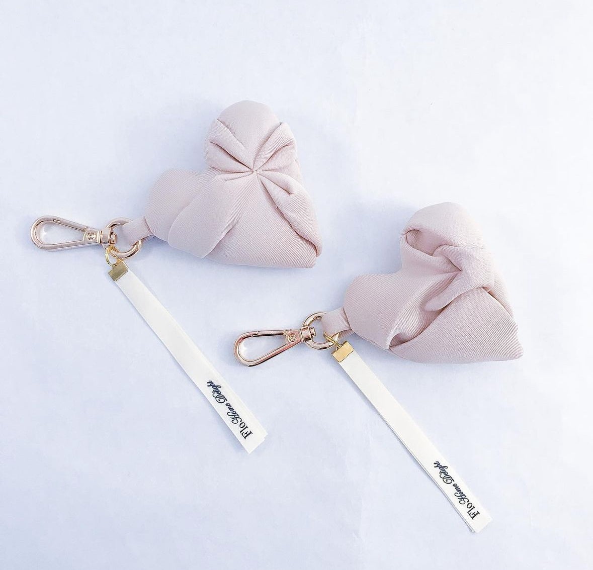 Flo Home Delight Herz-Schlüsselanhänger nude 7x7cm - BITANGELHOMES