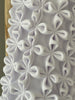 Flo Home Delight handgefertigte Decke aus Nepopren weiss/rosé