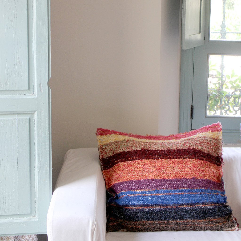 Amour Sud Marbella handgewebtes Kissen inklusive Füllung in multicolor - 60 x 60 cm - Bitangel RENOVATE & FURNISH HOMES GmbH