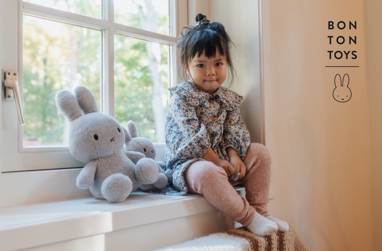 Bon Ton Toys Miffy Sitting Terry wahlweise in verschiedenen Farben ca. H23x9cm - Bitangel RENOVATE & FURNISH HOMES GmbH