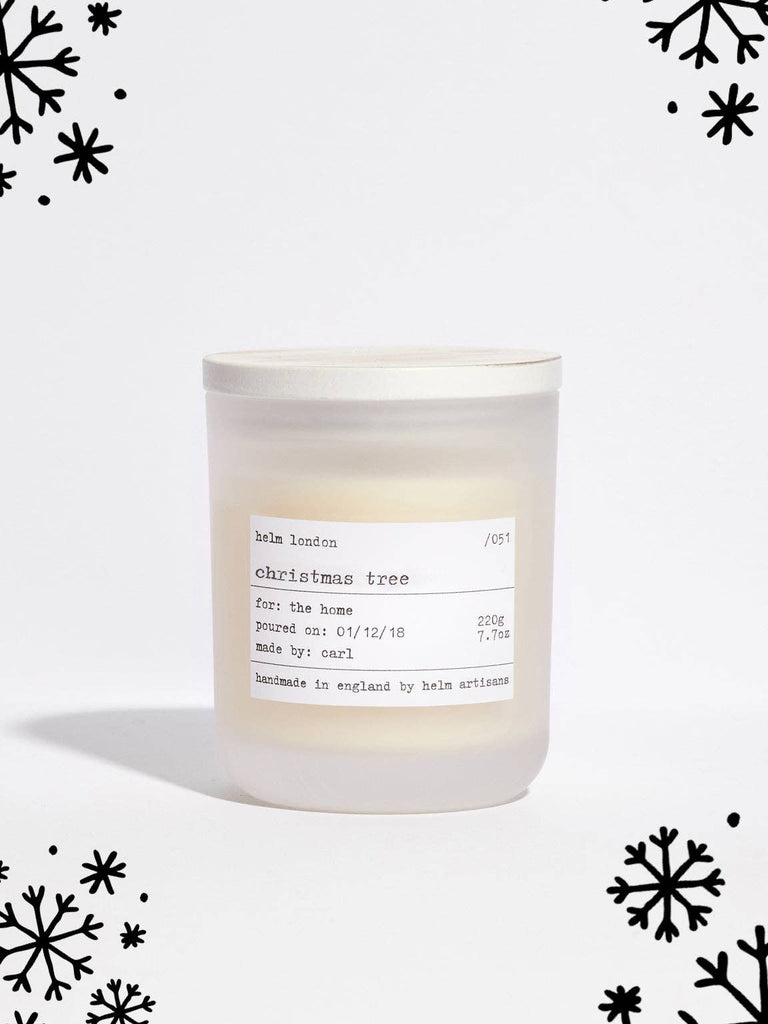 Helm London Luxuriöse Duftkerze Christmas Tree - Limited Edition 220gr - Bitangel RENOVATE & FURNISH HOMES GmbH