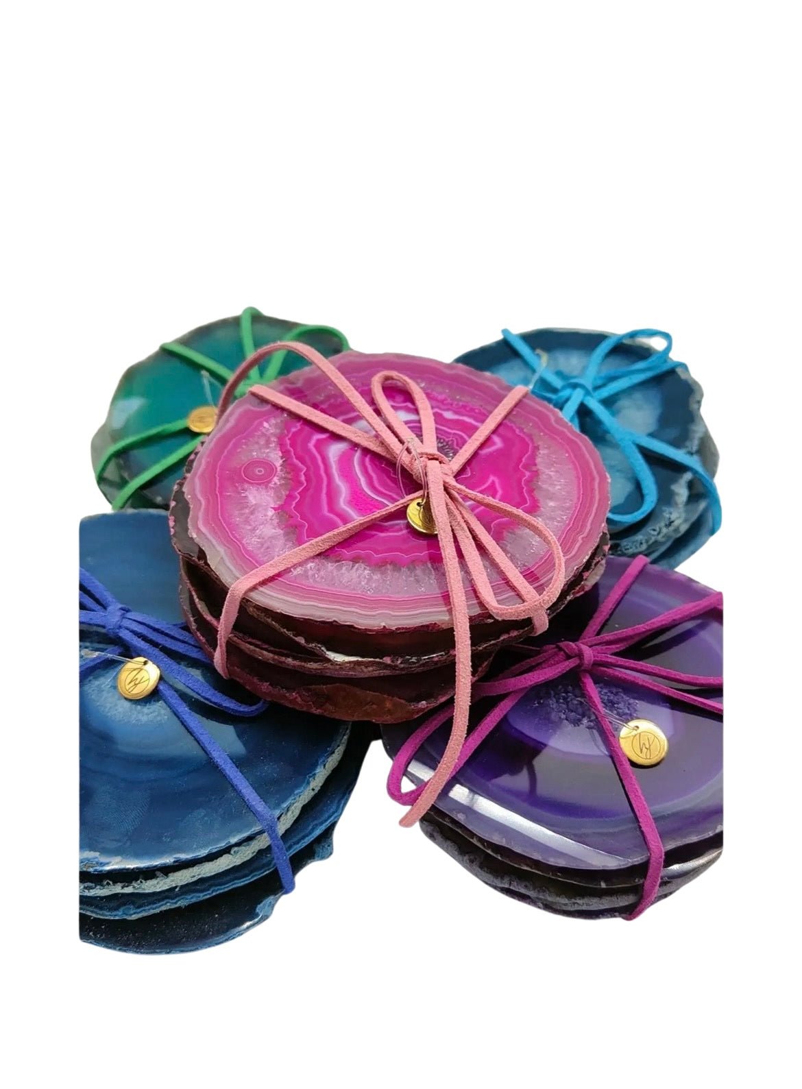 Home Jewels Untersetzer aus Achat je 4 Stück im Set, wahlweise in Brauntönen oder eingefärbt in Blau/Grün/Pink/Lila/Türkis, Durchmesser liegt zwischen ca. 8 & 11 cm - Bitangel RENOVATE & FURNISH HOMES GmbH