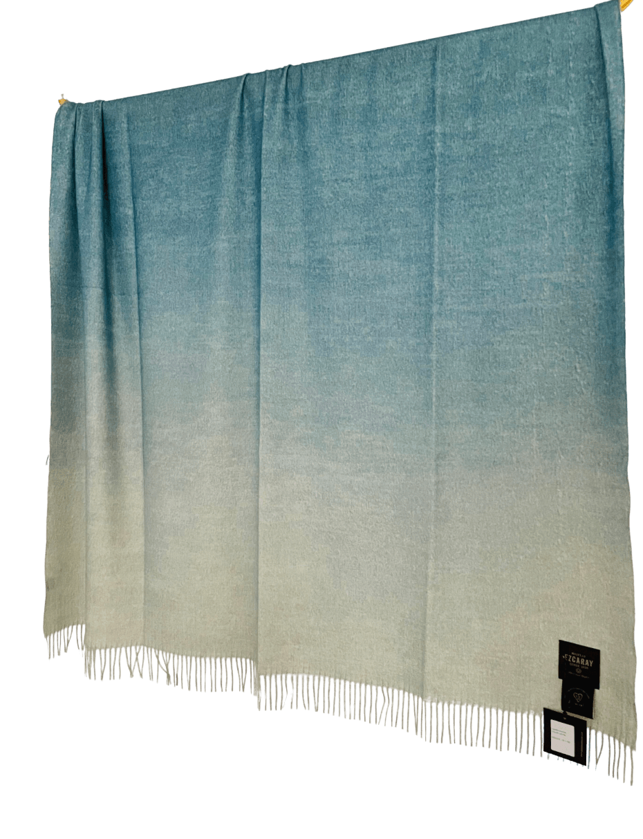 Mantas Ezcaray Spanien Premium Mohair-Wolldecke Ombré Effekt/Farbverlauf, in Petrol/Off-White 130x200 cm, 310gr/m2 - Bitangel RENOVATE & FURNISH HOMES GmbH