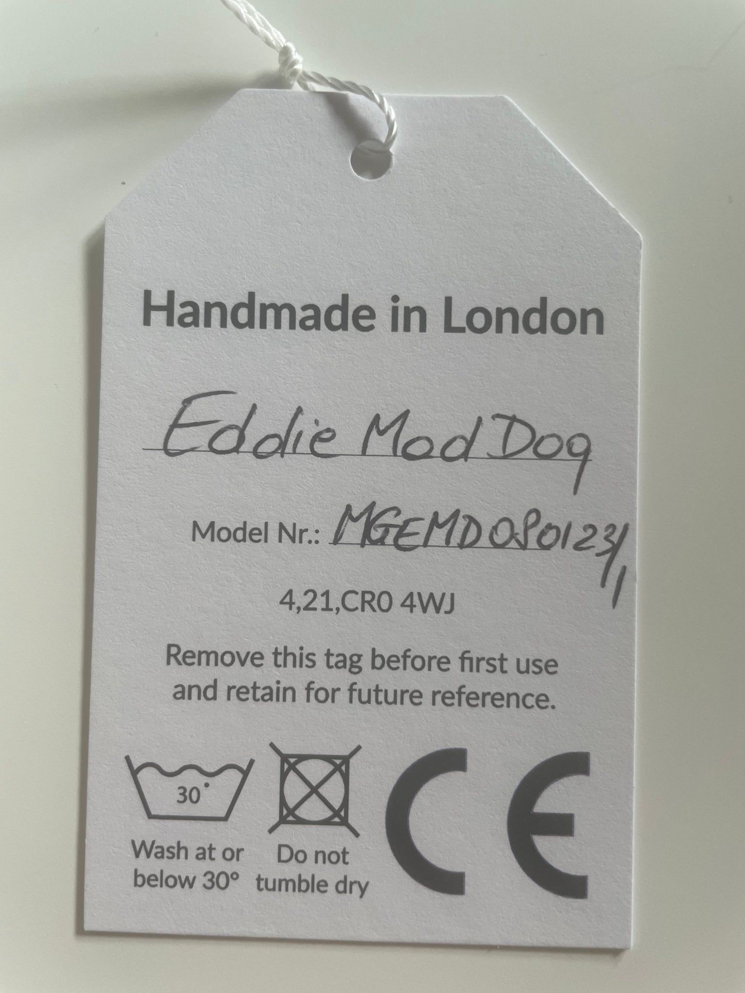 Maua Gang London Eddie Mad Dog in Grau ca. H28xB15cm & Vinnie Big Porky in Rosé ca.H18xB32cm - Bitangel RENOVATE & FURNISH HOMES GmbH