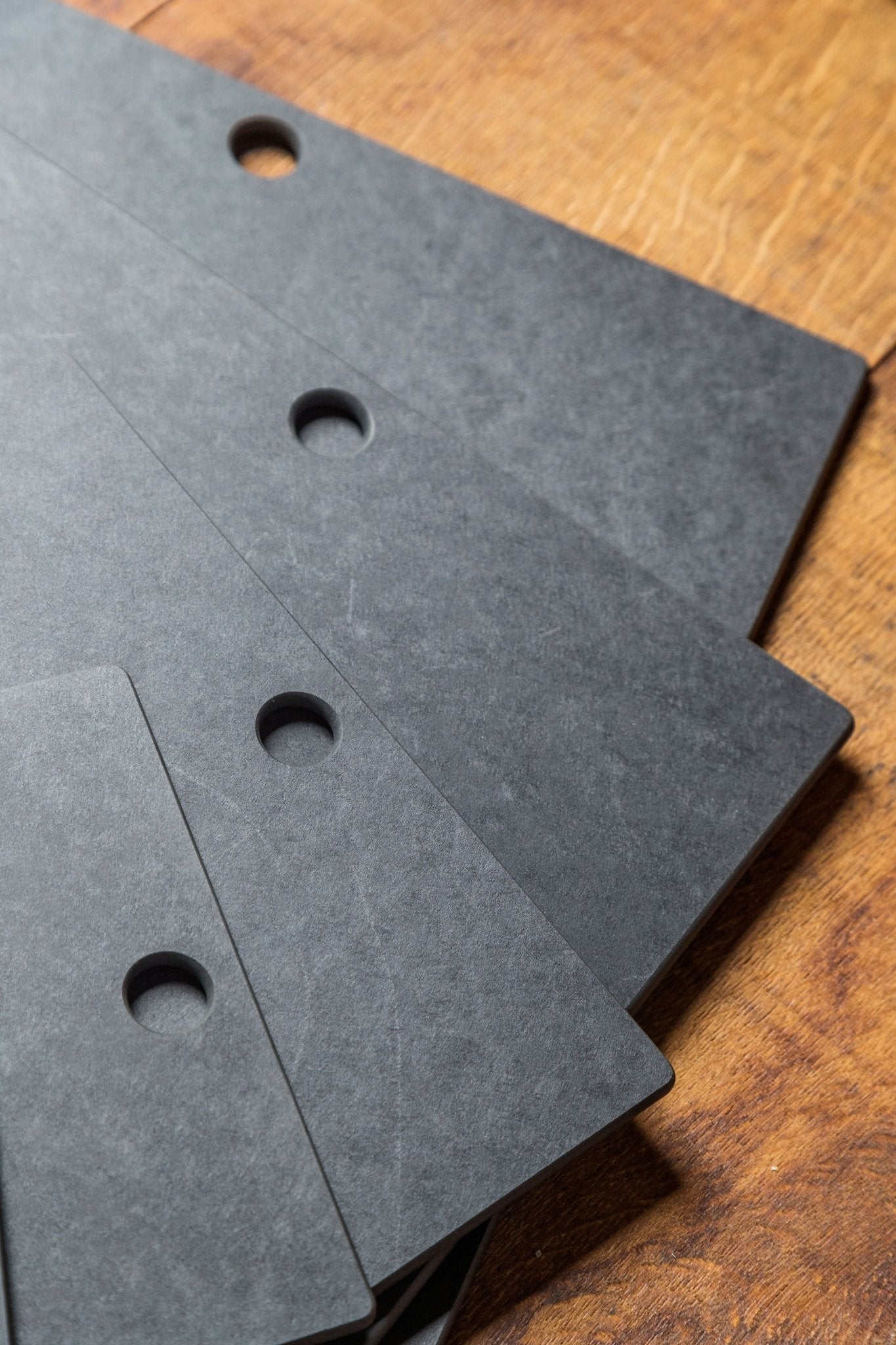 NXT Board Schneidebrett aus Richlite® Schneidebrett wahlweise in verschiedenen Größen - Bitangel RENOVATE & FURNISH HOMES GmbH