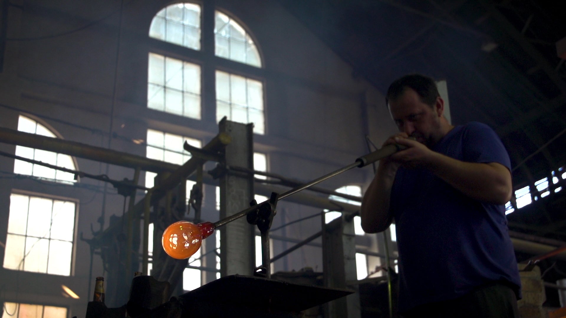 Skogsberg & Smart mundgeblasenes Windlicht Hurricane bronze wahlweise, ca. 9x8cm & ca. 28x19,5cm, 0,5kg & 4kg - Bitangel RENOVATE & FURNISH HOMES GmbH