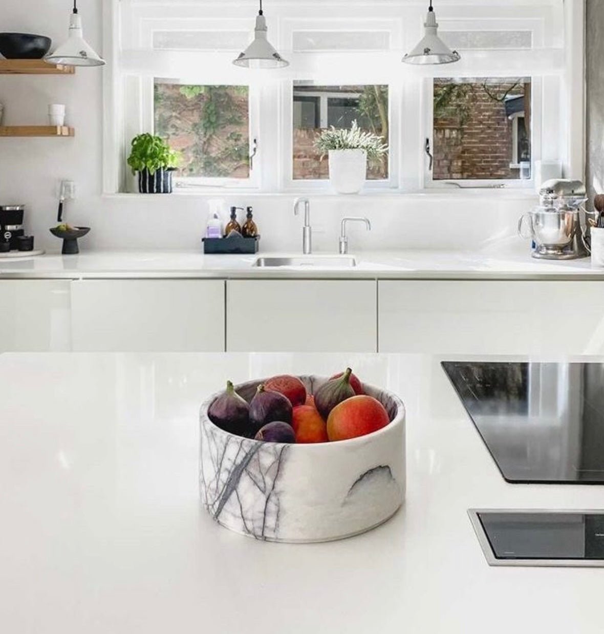 Stoned Marble Aufbewahrungs-Marmorschale wahlweise in Weiß oder Pink in Matt ca. H10xD24cm & ca. 3,50kg - Bitangel RENOVATE & FURNISH HOMES GmbH