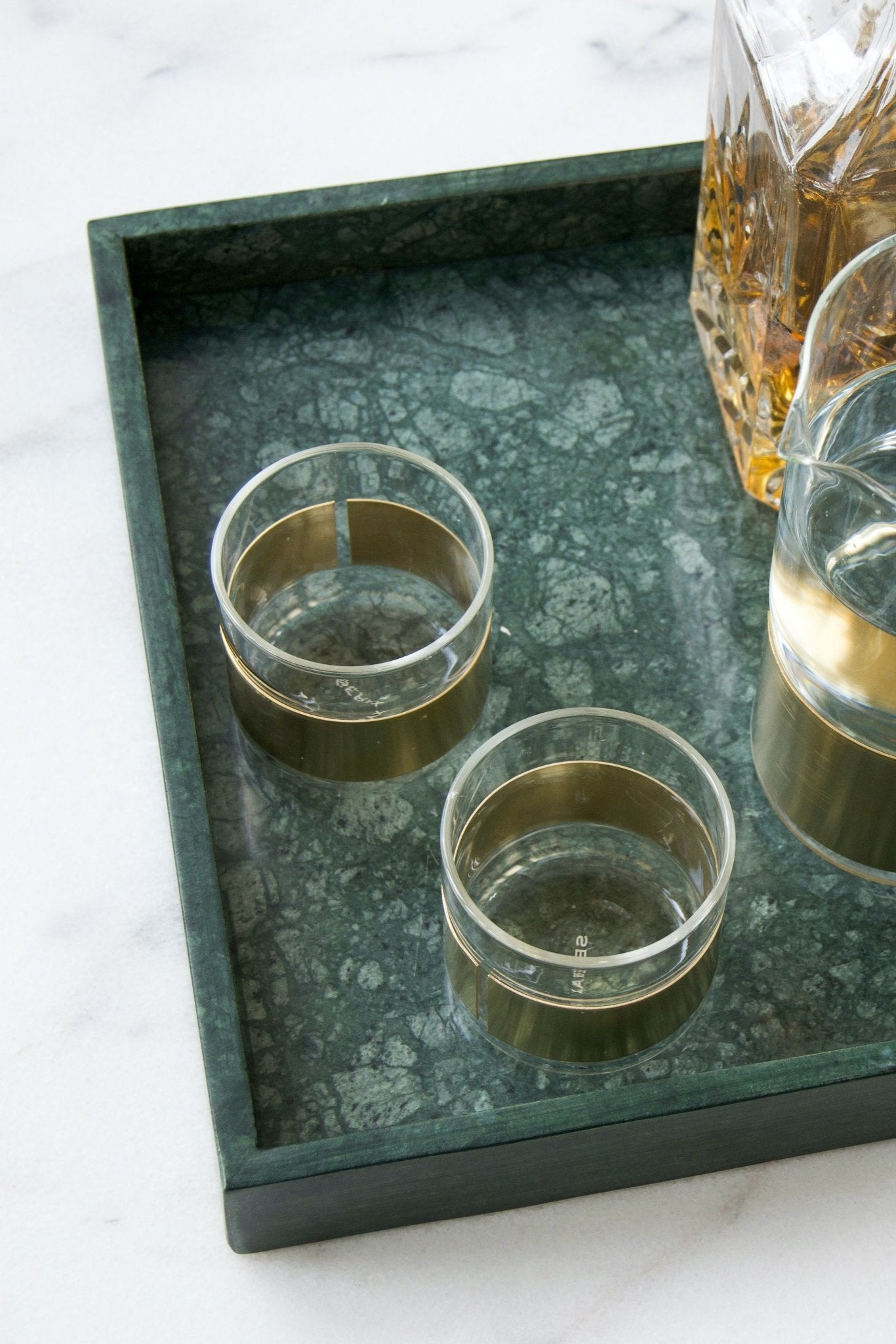 Stoned Marble Tablett aus grünem Marmor ca. L30xB30xH5cm & ca. 6kg - Bitangel RENOVATE & FURNISH HOMES GmbH