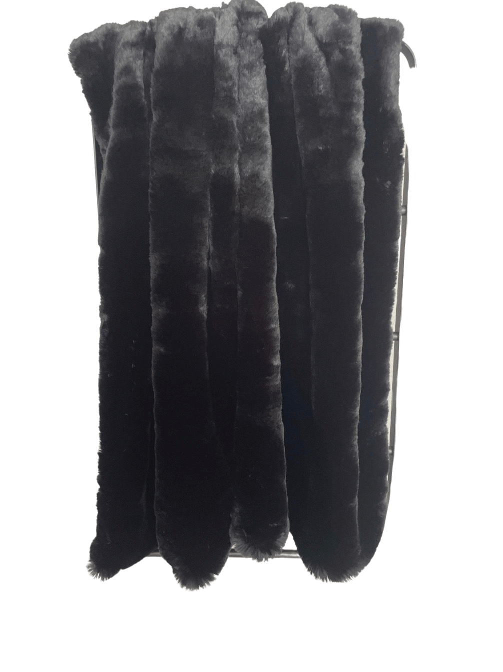 Thomas Albrecht Luxuriöse Webpelz-Decke Nizza in Schwarz ca. 140x200cm - Bitangel RENOVATE & FURNISH HOMES GmbH